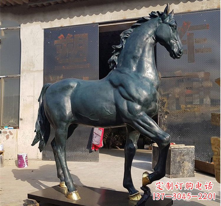 济南大型公园铸铜马雕塑