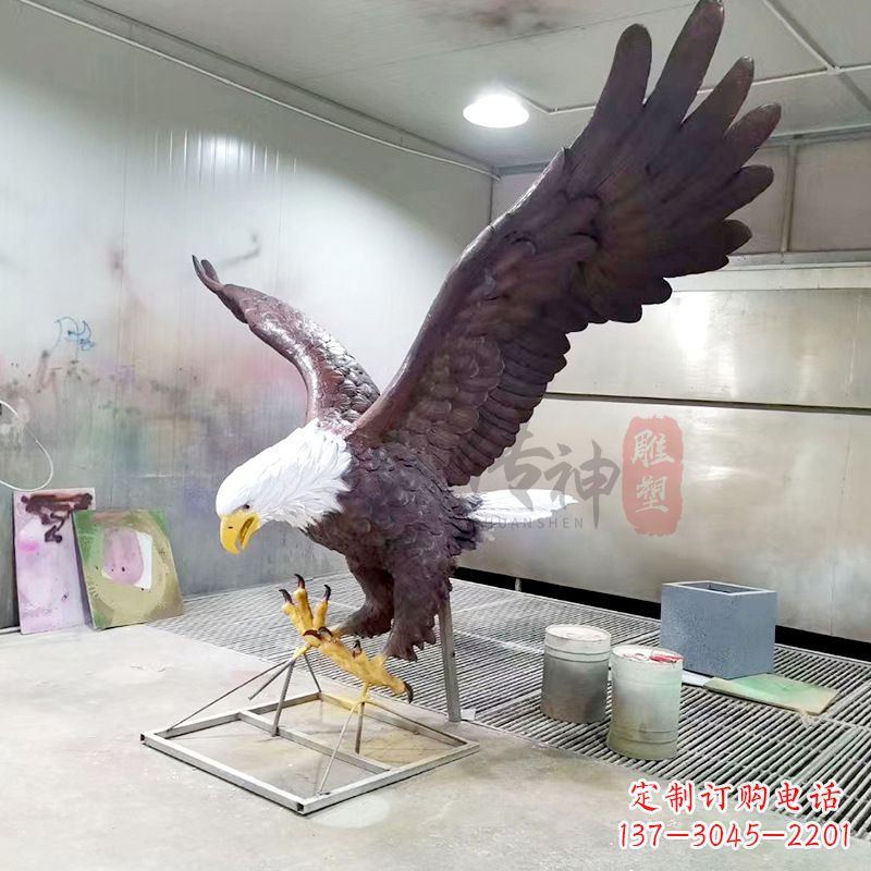 济南优雅老鹰雕塑