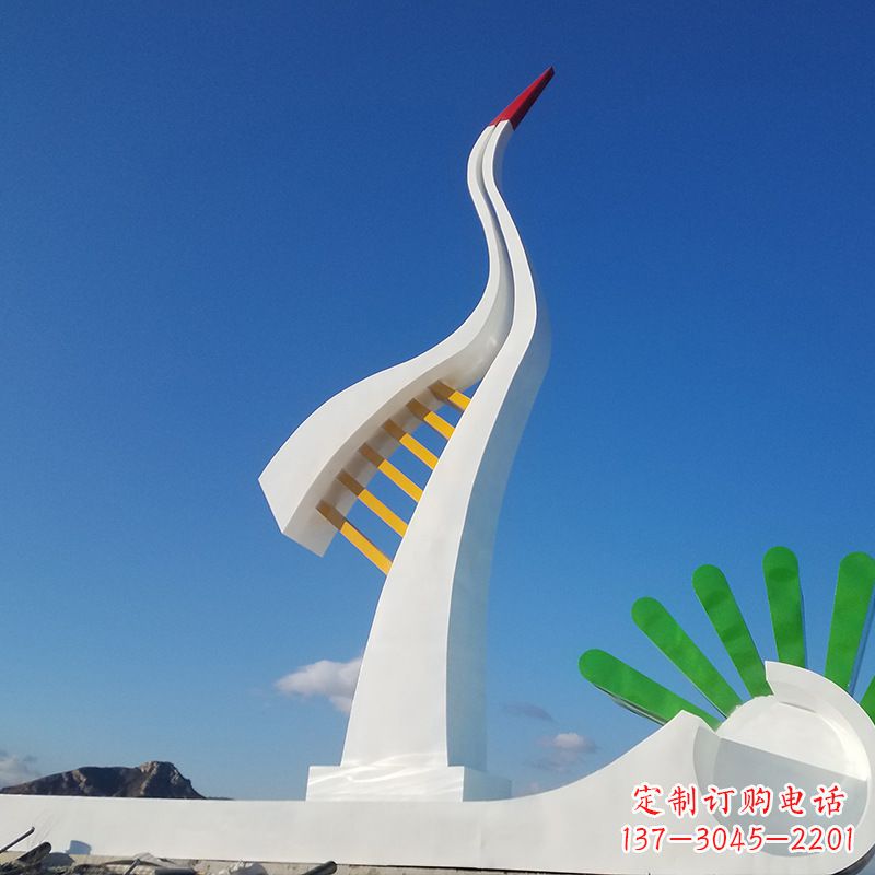 济南珍贵雅致的丹顶鹤雕塑