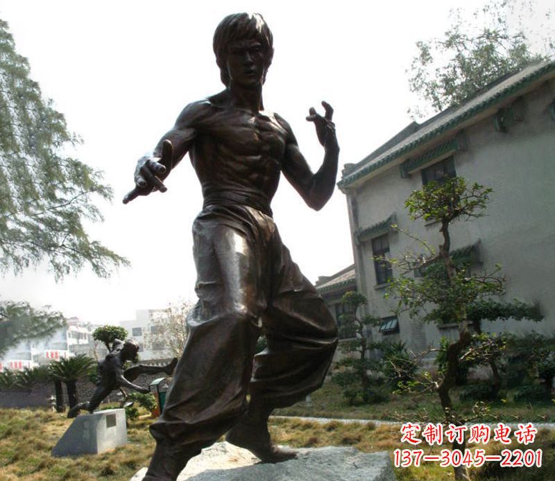 济南传奇人物李小龙铜雕