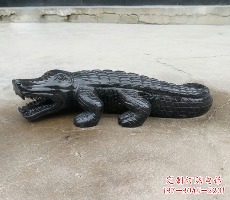济南经典鳄鱼景观石雕