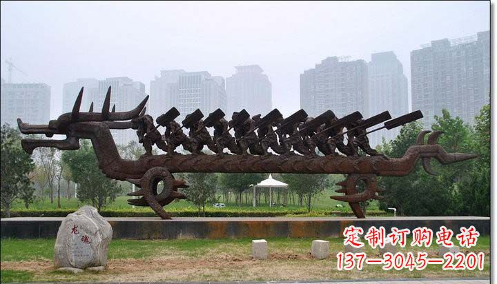 济南锻铜赛龙舟雕塑