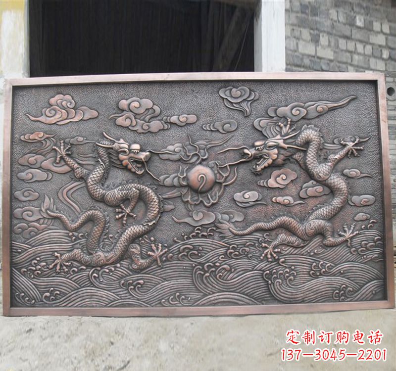 济南锻铜双龙戏珠浮雕雕塑