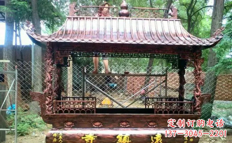 济南方形寺庙香炉铜雕塑