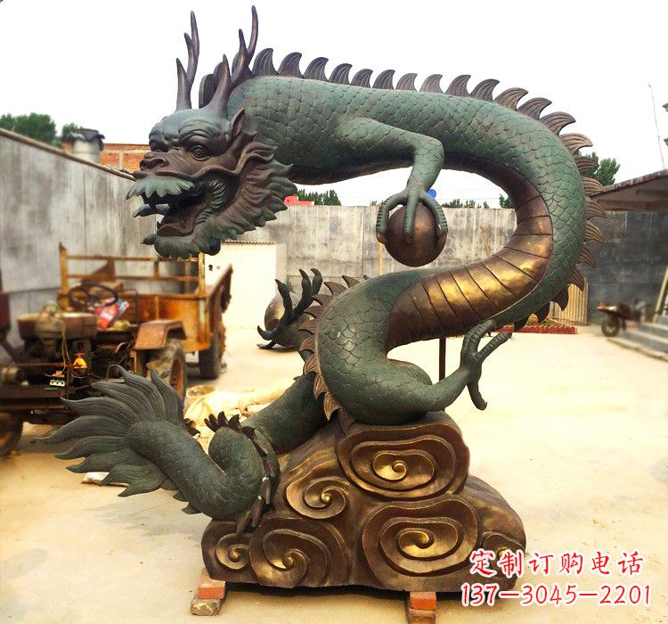 济南精致铜雕飞龙珠