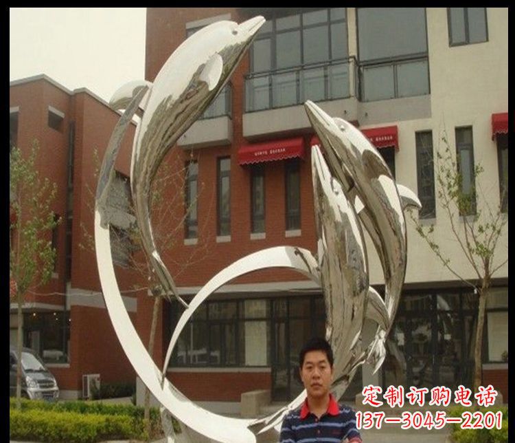 济南精细不锈钢海豚雕塑