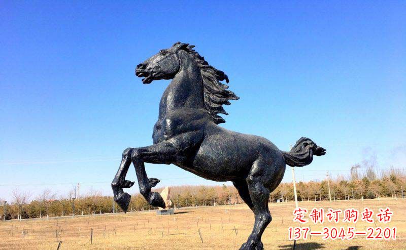 济南精美铜雕奔马动物雕塑