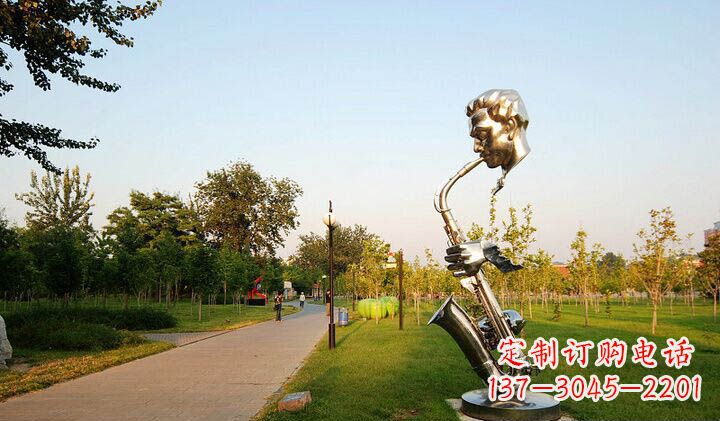 济南不锈钢萨克斯抽象雕塑