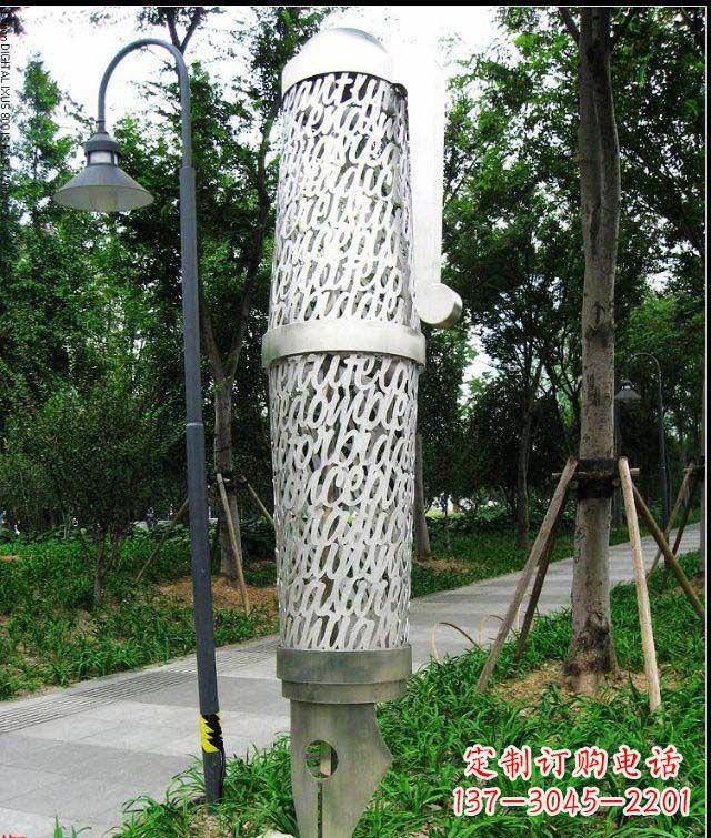 济南公园和空间绚丽抽象钢笔雕塑