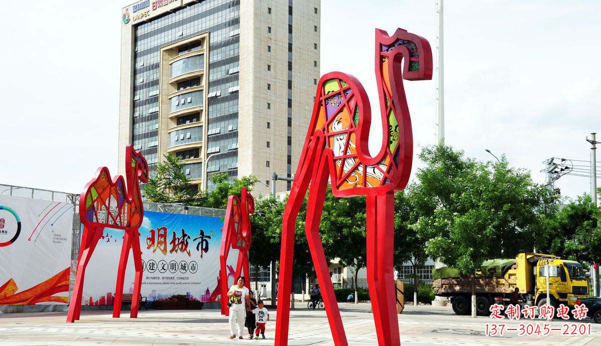济南欣赏经典之美,拥有完美的高端骆驼雕塑