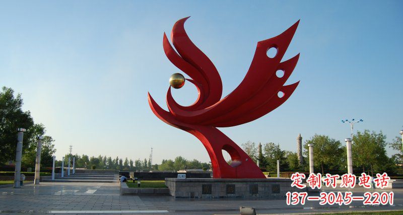 济南凤凰雕塑——浓缩的美丽传统