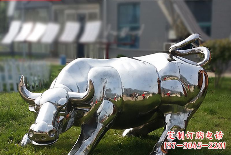 济南精致美观的高端不锈钢动物牛雕塑