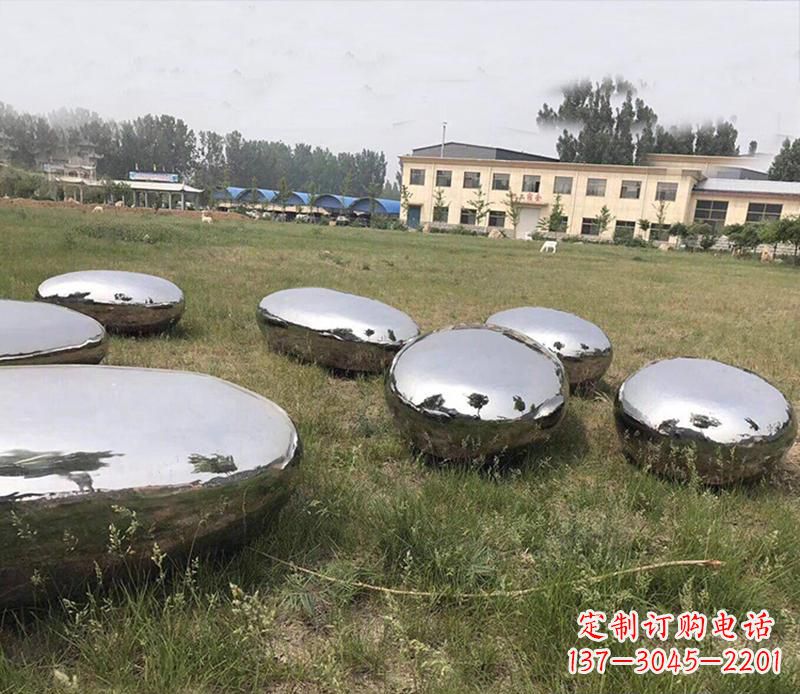 济南精美不锈钢水滴景观雕塑