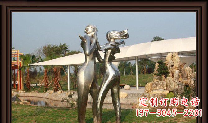 济南一对动感传情的不锈钢跳舞情侣雕塑
