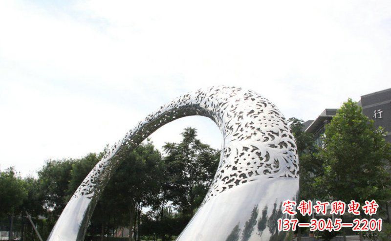 济南优雅定制不锈钢圆形拱门雕塑