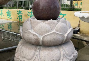 济南金色彩绘风水球雕塑