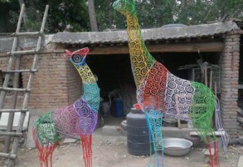 济南高端彩色不锈钢镂空长颈鹿雕塑