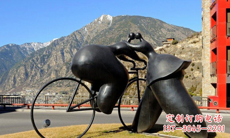 济南铸铁自行车雕塑