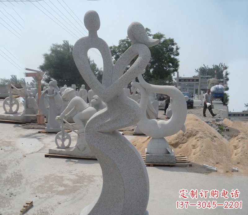 济南中领雕塑,为您提供特别的情侣石雕