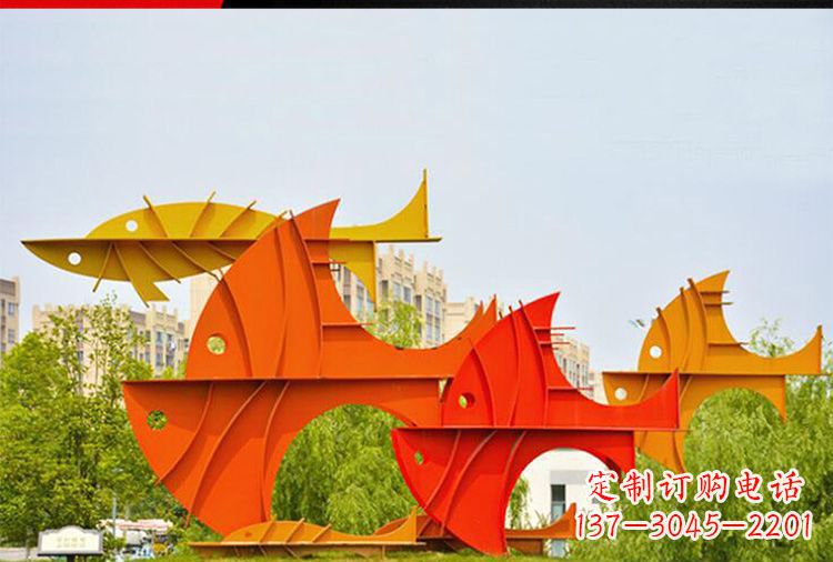 济南公园大型不锈钢鲤鱼造型雕塑