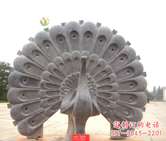 济南风格独特的孔雀石雕
