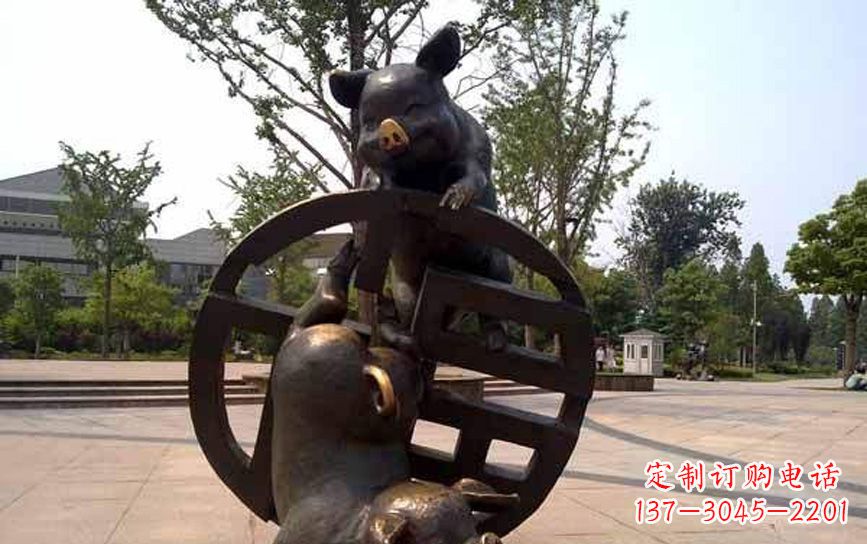 济南公园动物猪铜雕