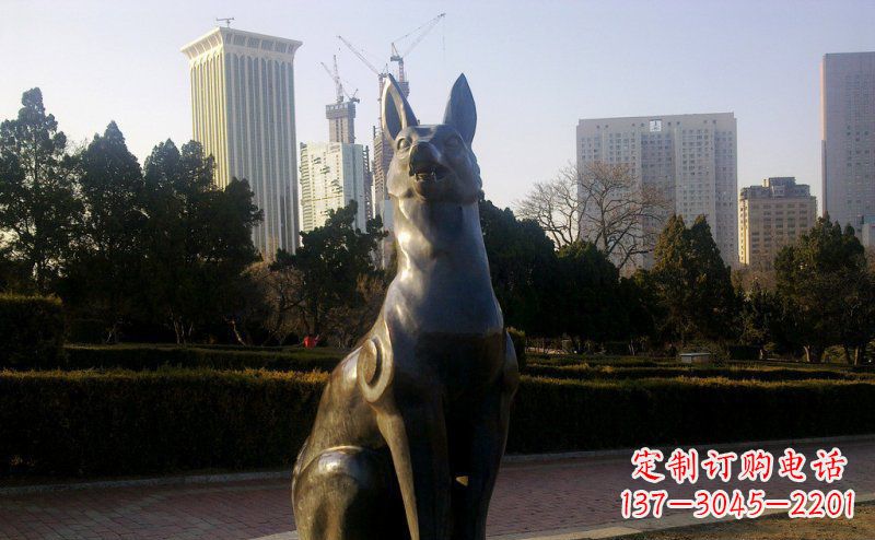 济南公园狗动物铜雕