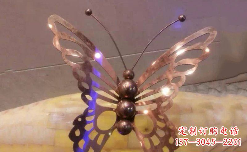 济南公园蝴蝶不锈钢雕塑