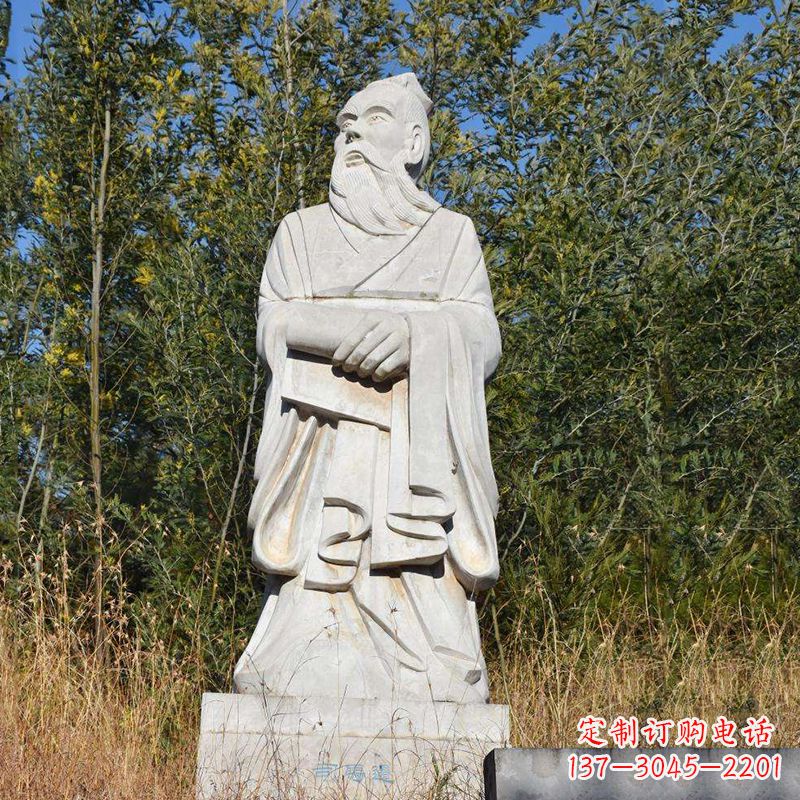济南以司马迁石雕塑展现古代名人