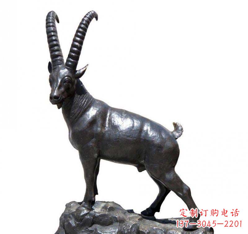 济南铜雕羚羊,精美外形及细节刻画精美