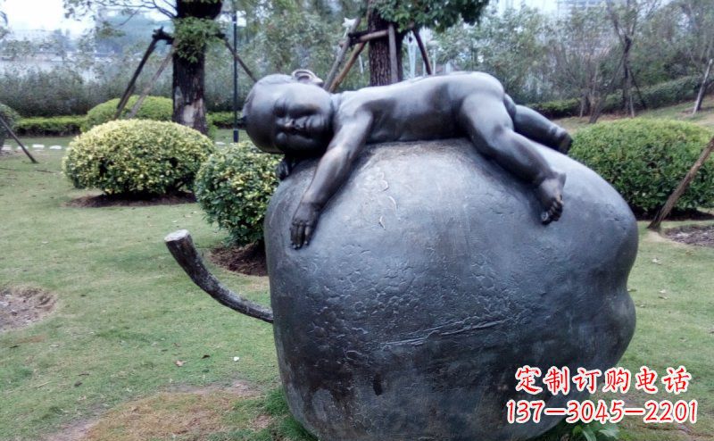 济南精致可爱的苹果雕塑