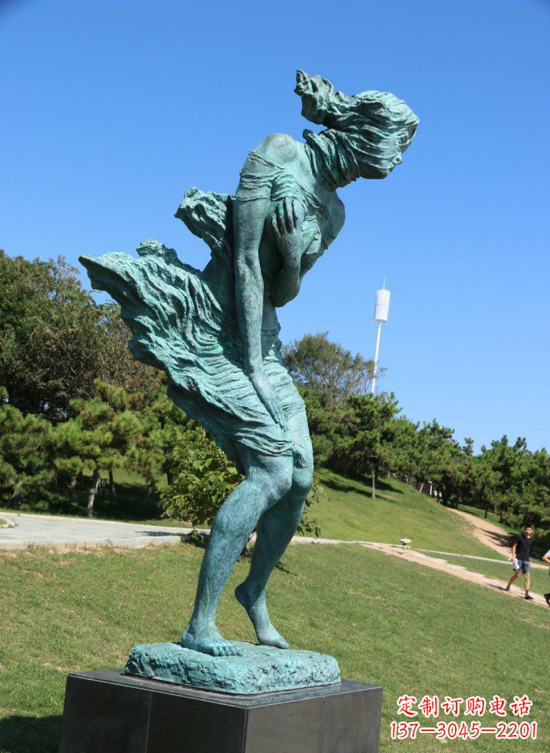 济南铜雕小女孩景观雕塑