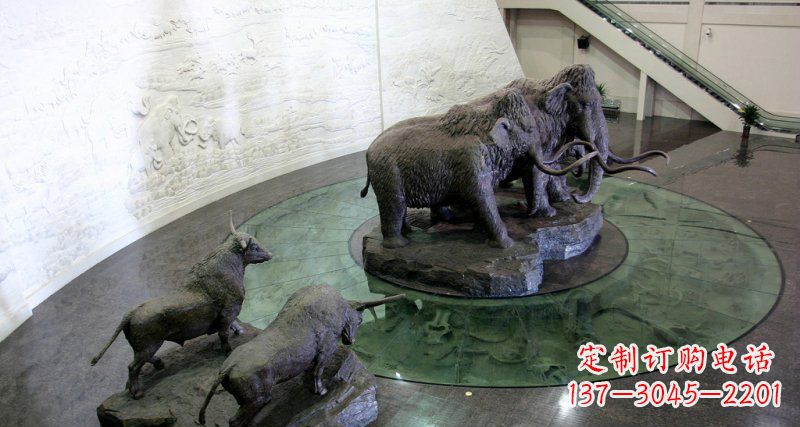济南公园长毛象动物铜雕 (3)