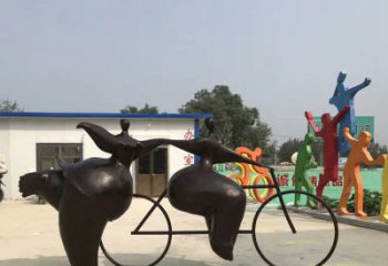 济南青春无悔，精致自行车雕塑