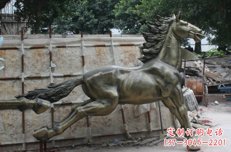济南逸致领雕:广场奔马动物铜雕
