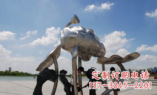 济南广场不锈钢抽象莲花莲叶雕塑