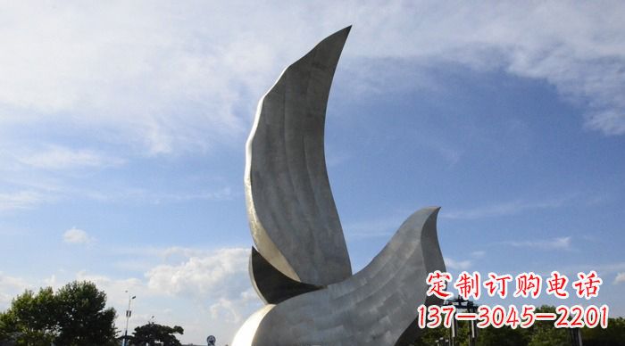 济南领雕塑带来的和平鸽雕塑