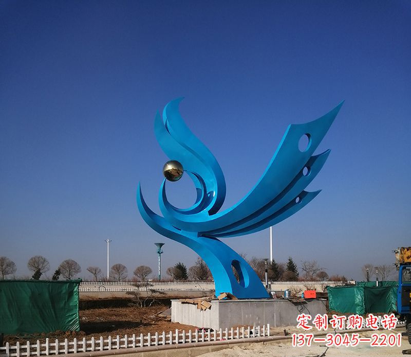济南广场不锈钢凤凰雕塑