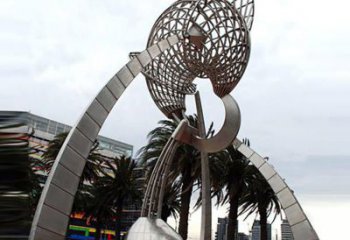 济南汇聚海洋精髓，深邃且富有艺术感的不锈钢海螺雕塑