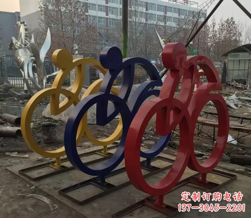 济南中领雕塑推出的自行车雕塑是一件别具一格的…
