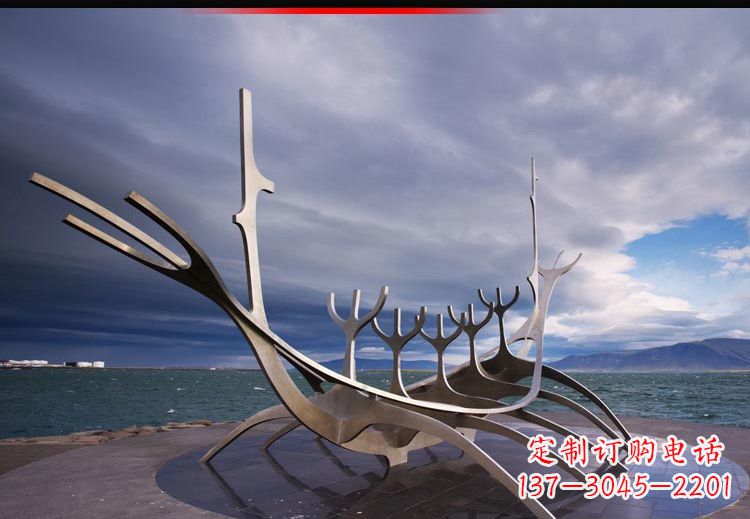 济南广场不锈钢树枝景观雕塑