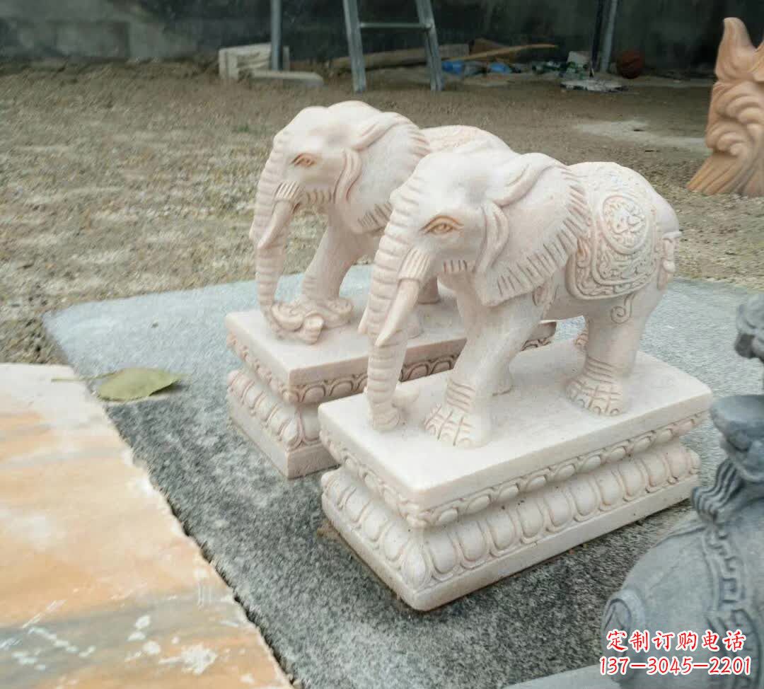 济南广场动物大象石雕