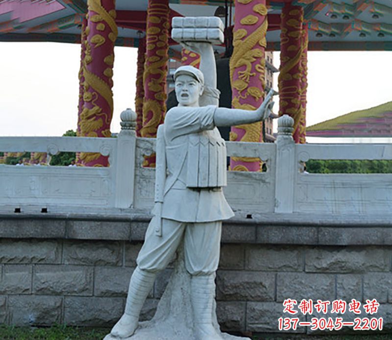 济南广场景观董存瑞石雕