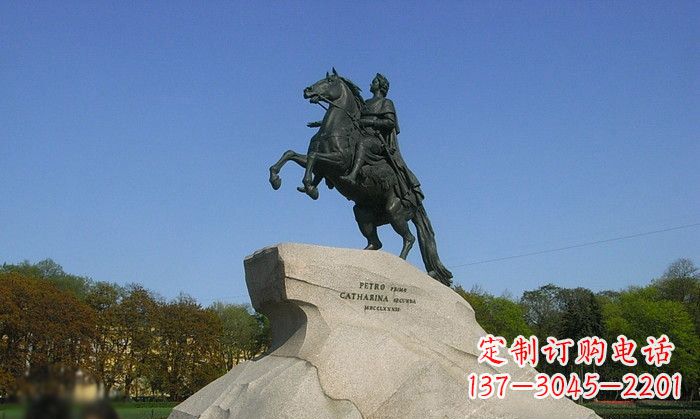 济南高贵威武的骑马铜雕