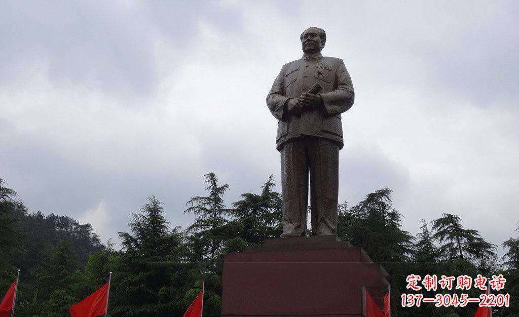 济南广场伟人毛泽东铜雕