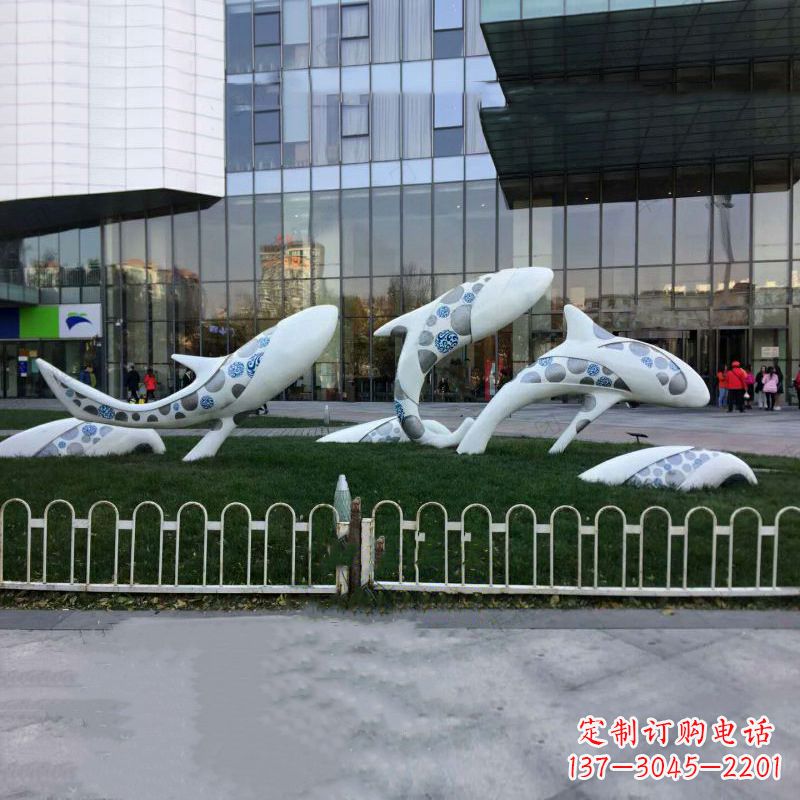 济南城市绿地观赏海豚雕塑