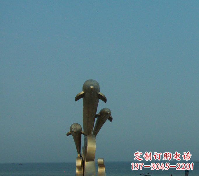 济南浪漫海豚艺术雕塑是中领雕塑为您量身定制的…