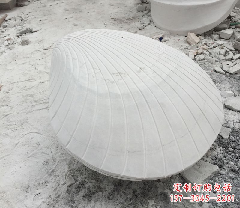 济南用贝壳雕刻出美丽的汉白玉雕塑