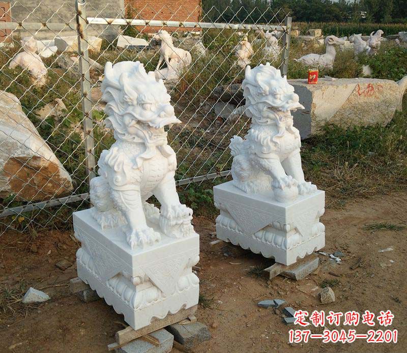 济南汉白玉门口踩球麒麟石雕