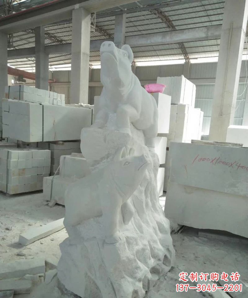 济南瑞颜祥彩汉白玉生肖猪雕塑